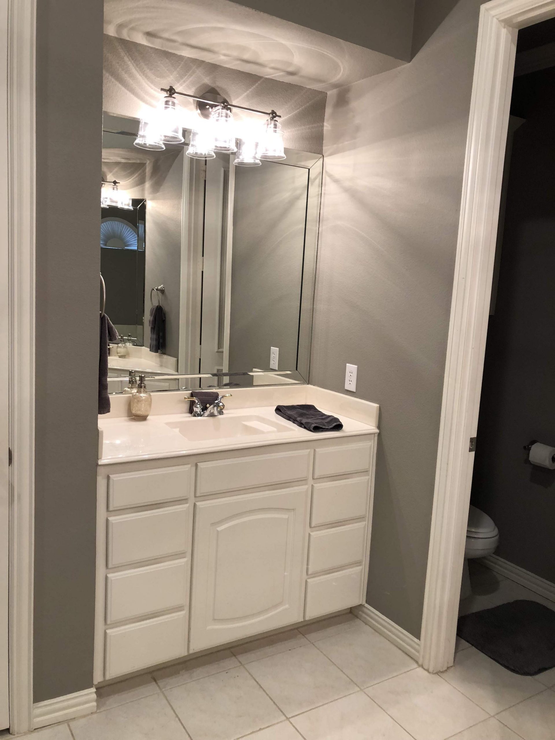 Transitional Bathroom – Before & After – Irwin Construction